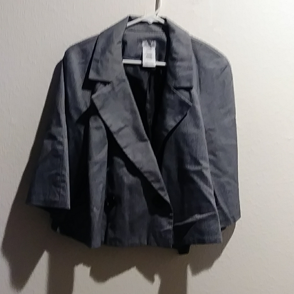 Lined Cropped Blazer